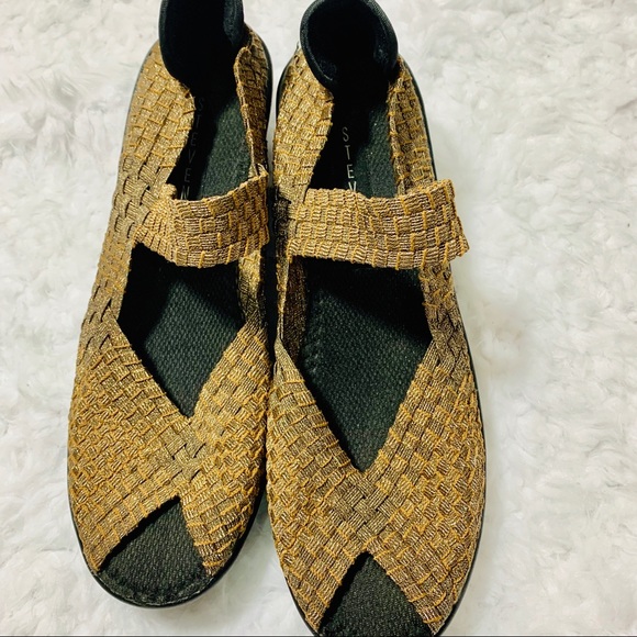 STEVEN Steve Madden Brynn Woven Wedges - Picture 4 of 8